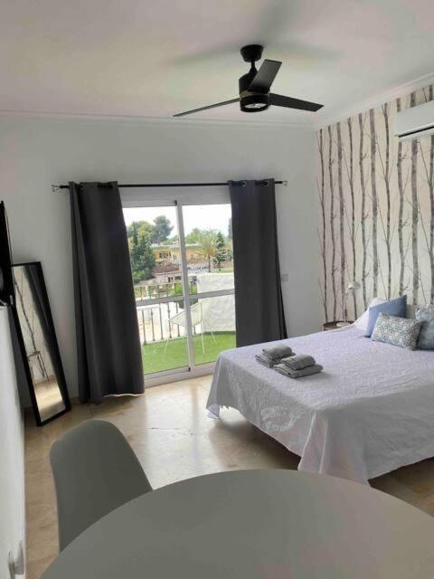 Paraiso Y Mar Lägenhet Estepona Exteriör bild